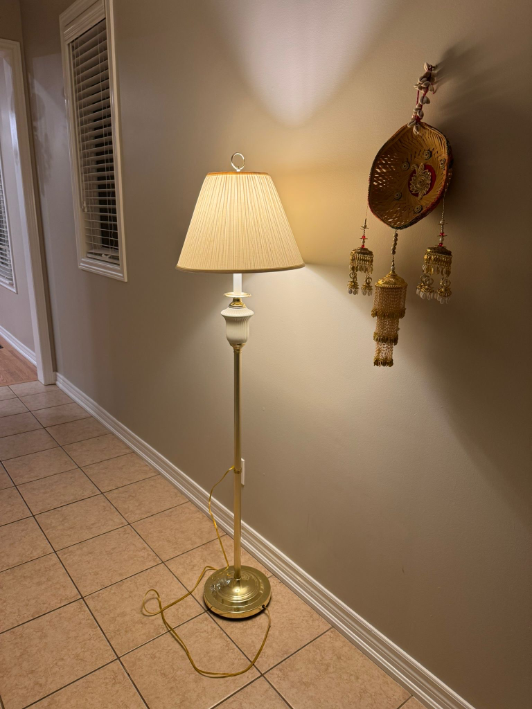 Floor Lamp - Gold Finish