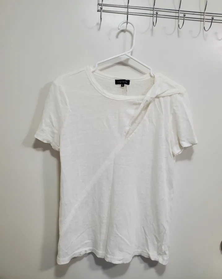 Women's Summer Clothes Bundle (6 items $12) image indicator(8)