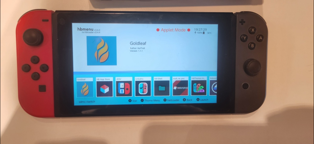 Modded Nintendo Switch V1 Console with Accessories and 10 games - photo 3