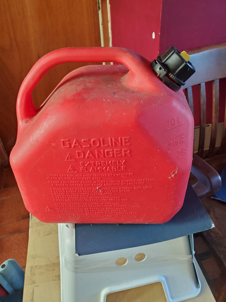 Red 10L Gasoline Can