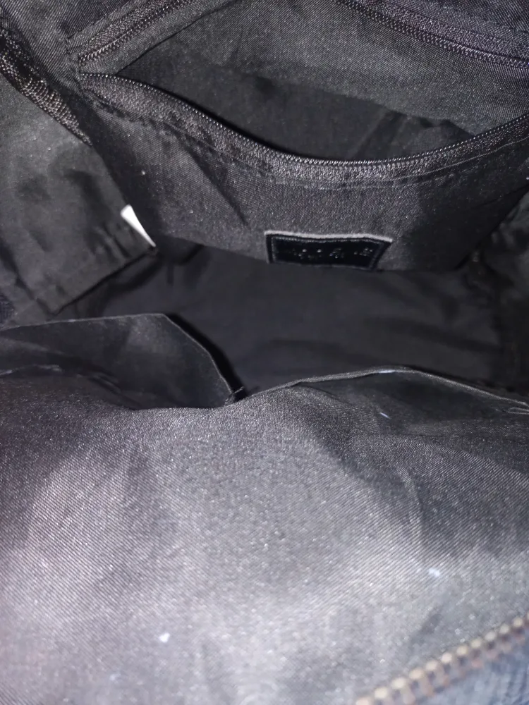 Youth Girls Backpack image indicator(6)