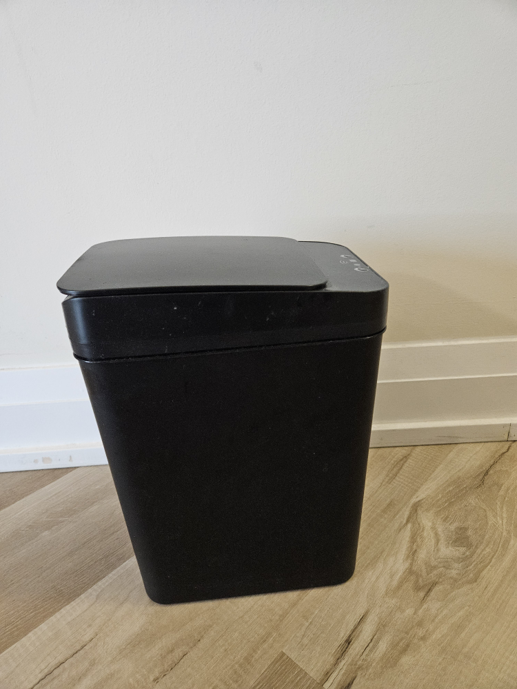 Anborry 2.2 Gallon Black Automatic Trash Can - photo 2