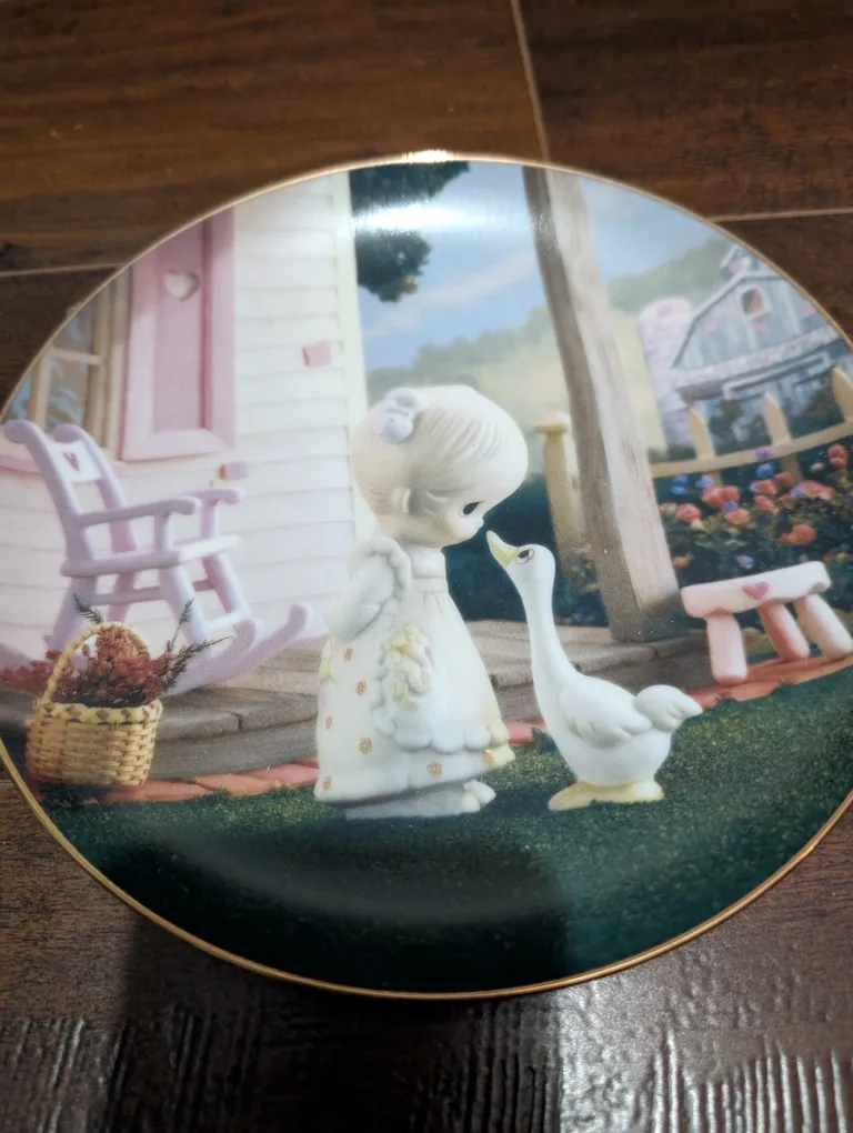 Precious Moments "Make A Joyful Noise" Plate thumbnail