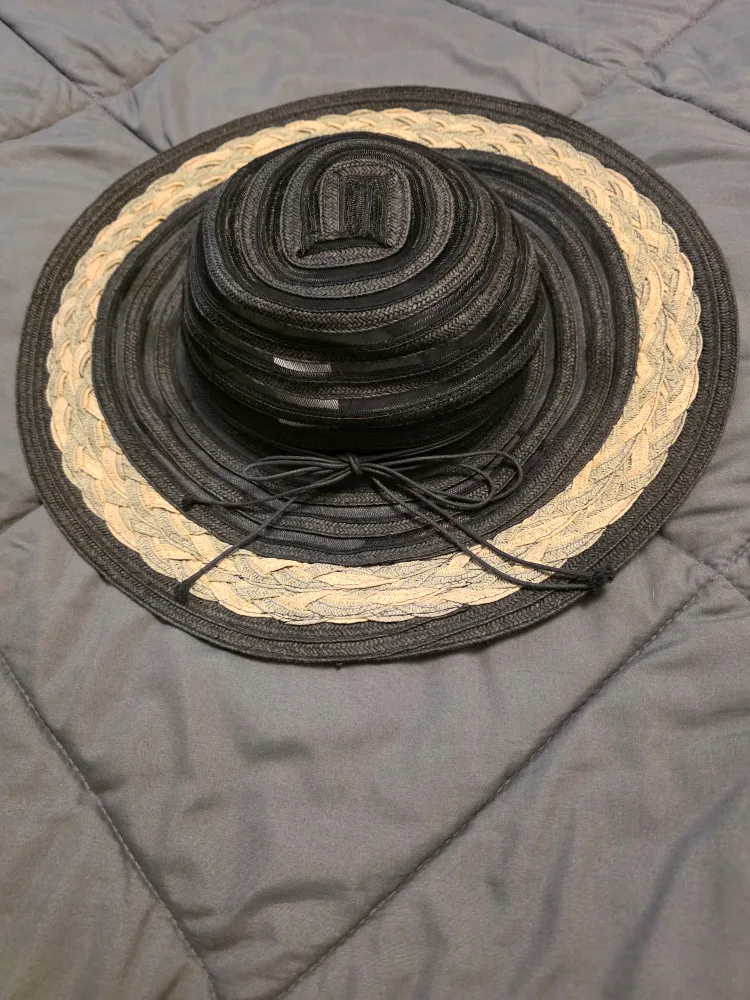 Two Stylish Hats - Black & Red image indicator(4)