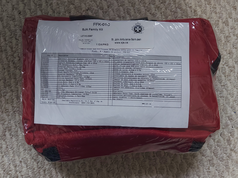 St. John Ambulance First Aid - Family Kit