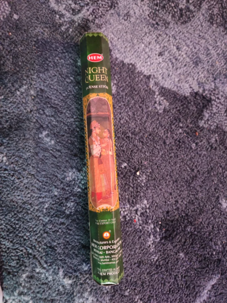 HEM Night Queen Incense Sticks thumbnail