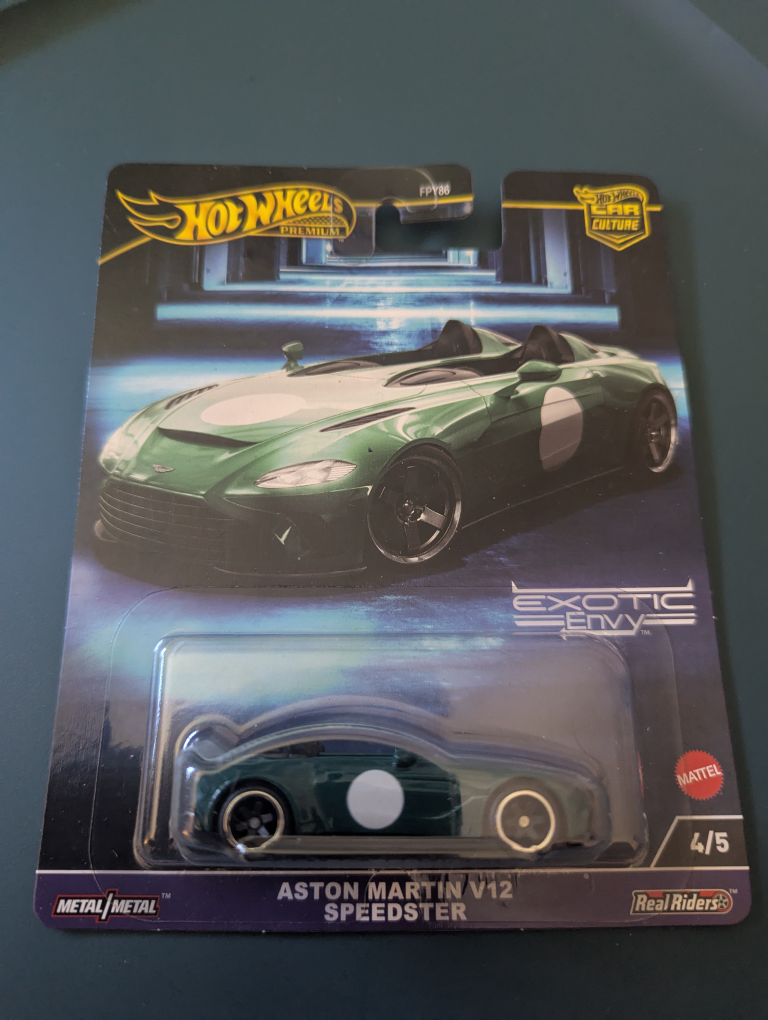 Hot Wheels Aston Martin V12 Speedster