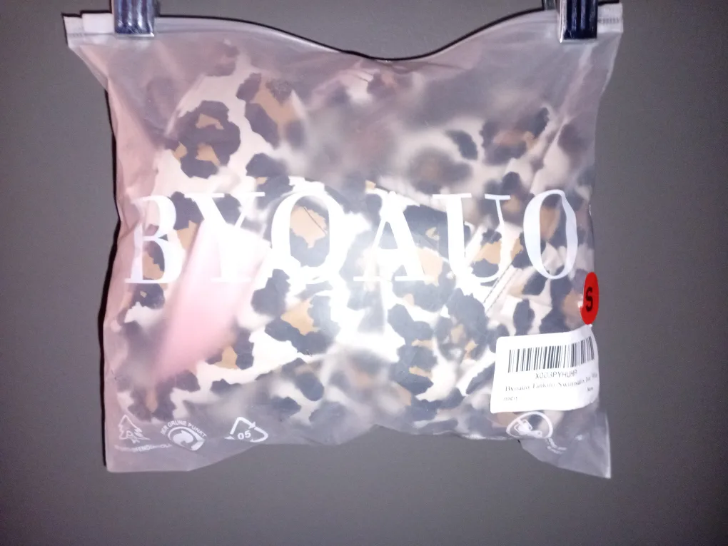 NEW!  Byoduo Black Shorts & Leopard Swimsuit - Size S image indicator(7)