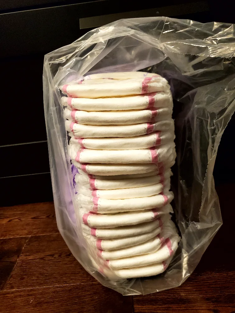 Pull-Ups Training Pants, Size 4T-5T, 41 pieces image indicator(6)