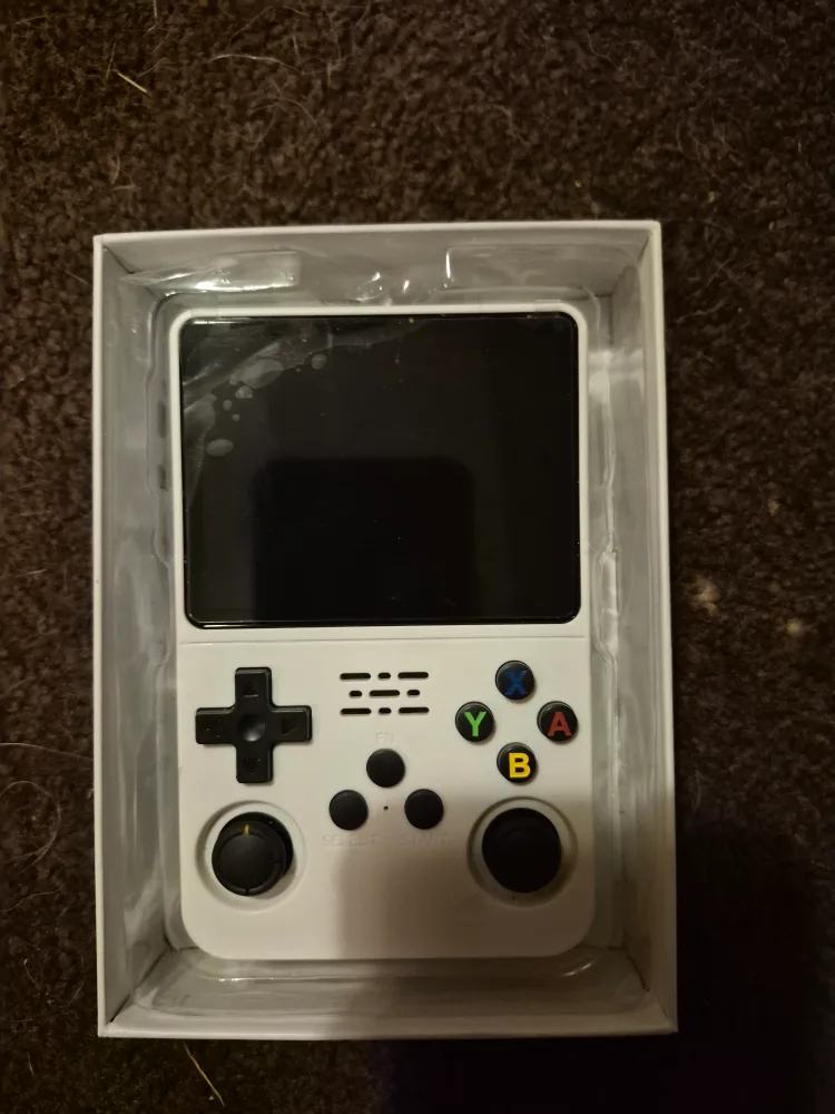 Game Master R36S Handheld Game Console - New image indicator(4)