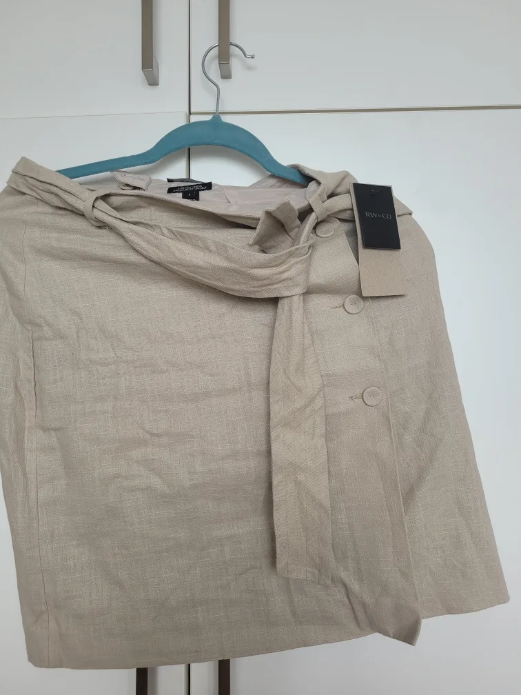 RW&CO Beige Linen Blend Skirt - Size 2 thumbnail