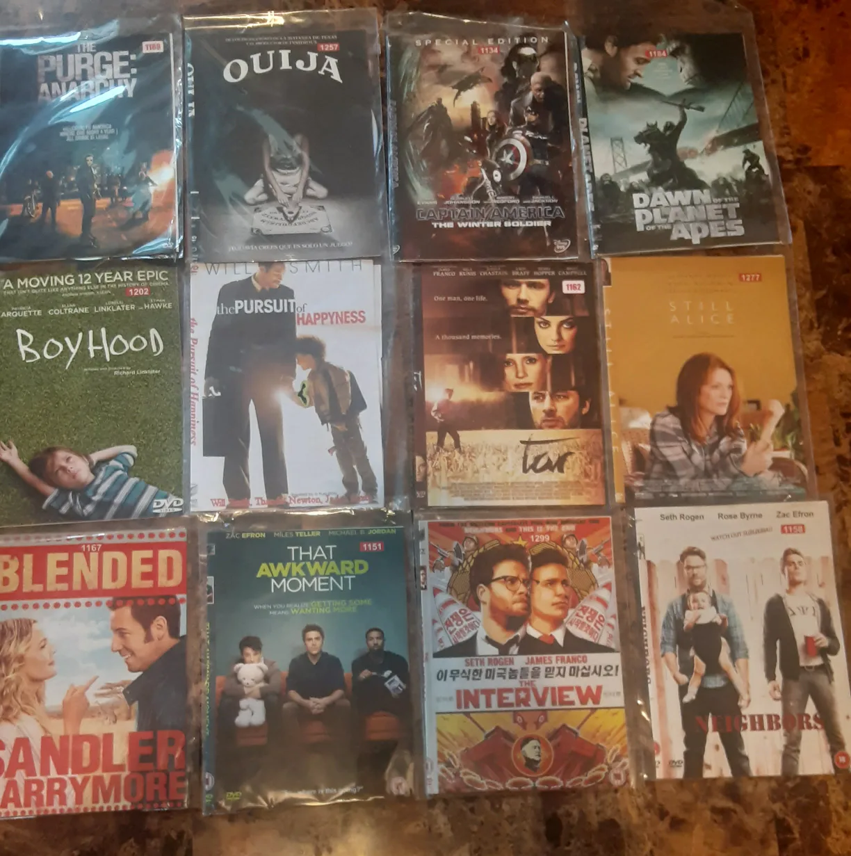 DVD Movies - Bundle of 12 thumbnail
