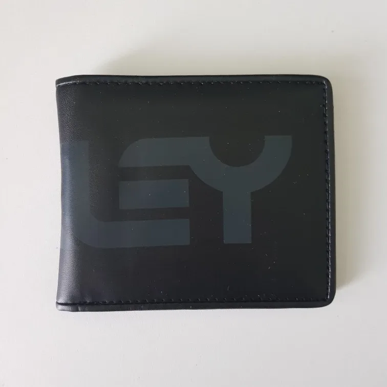 Oakley Black Bi-fold Wallet #freecycle image indicator(2)