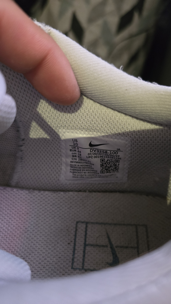 Nike Court Lite Tennis Shoes - Size 10 - photo 3