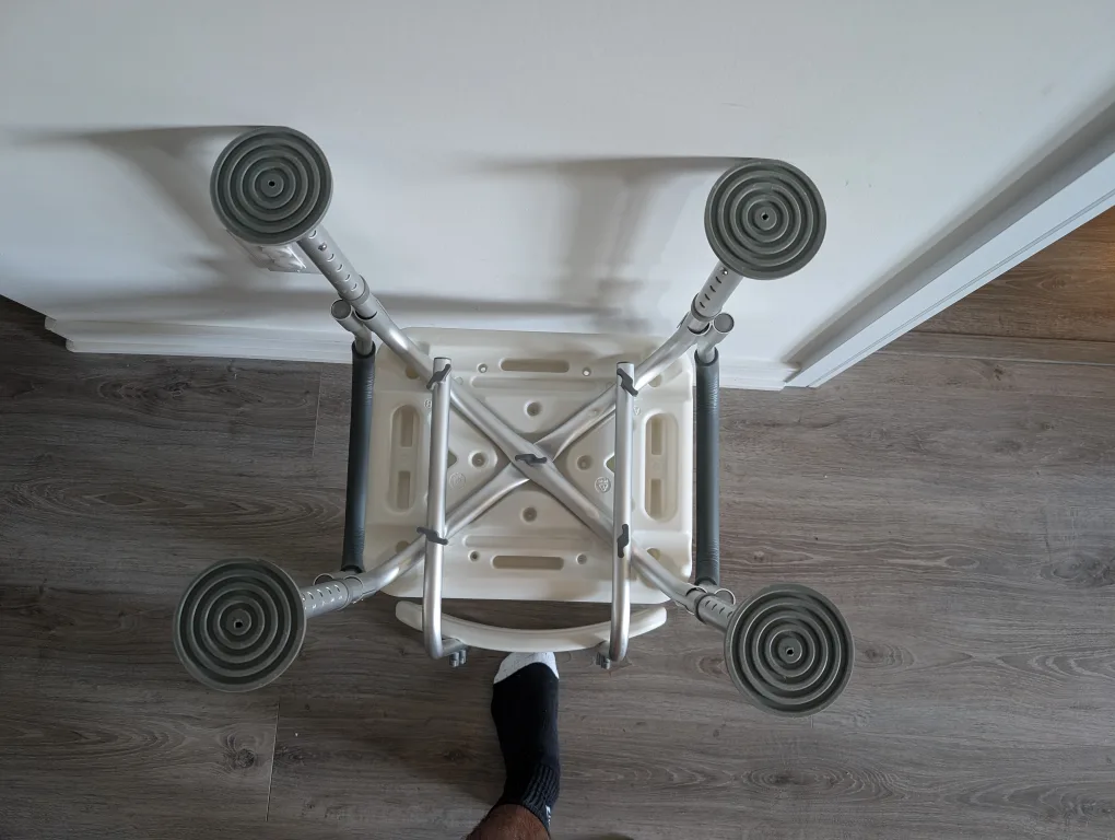 Adjustable Bath and Shower Chair with Back image indicator(6)