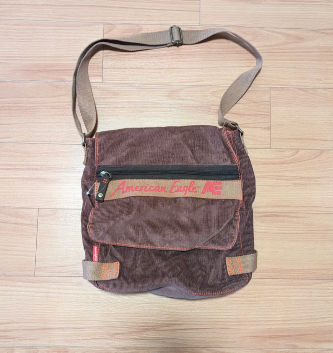 American Eagle Brown Corduroy Messenger Bag thumbnail
