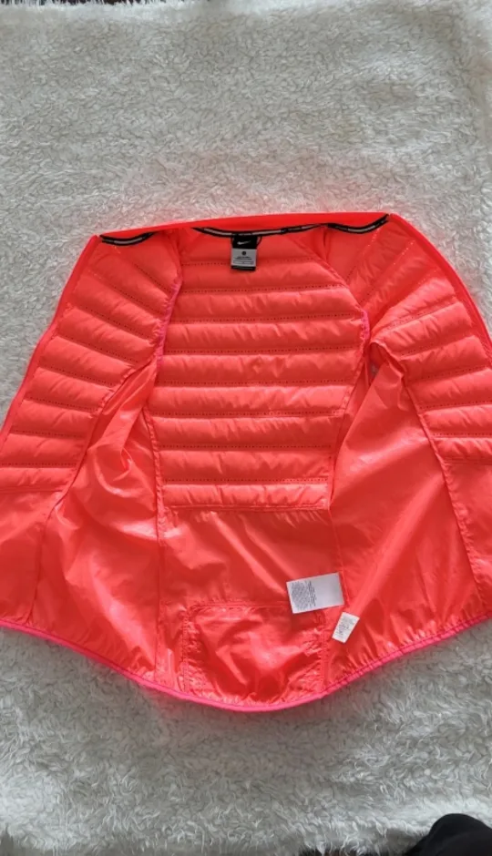 Nike Running Vest - Size Small image indicator(3)