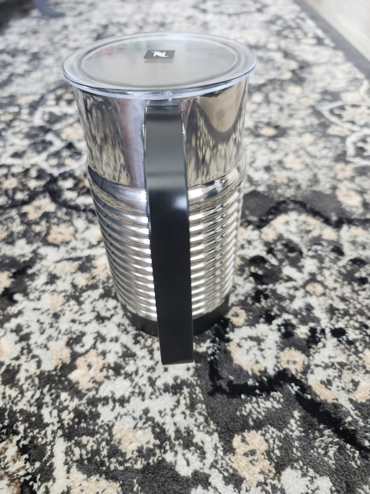 Nespresso Vertuo Next Coffee maker & Aeroccino 4R - photo 2