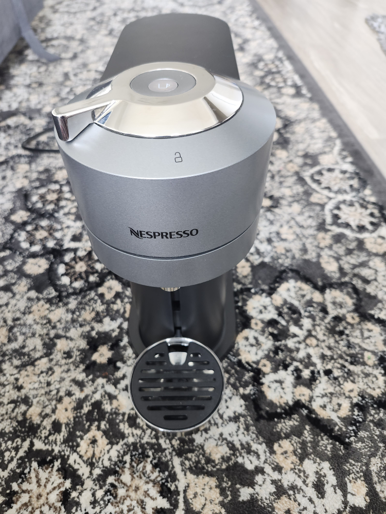 Nespresso Vertuo Next Coffee maker & Aeroccino 4R - photo 5