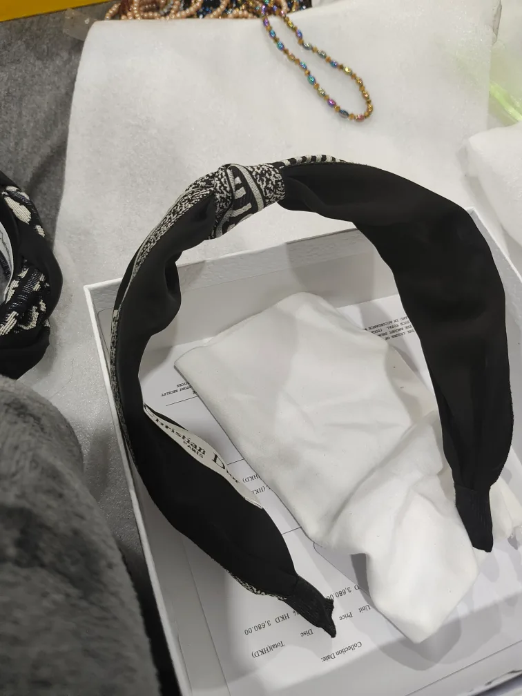 Christian Dior Black Headband image indicator(4)
