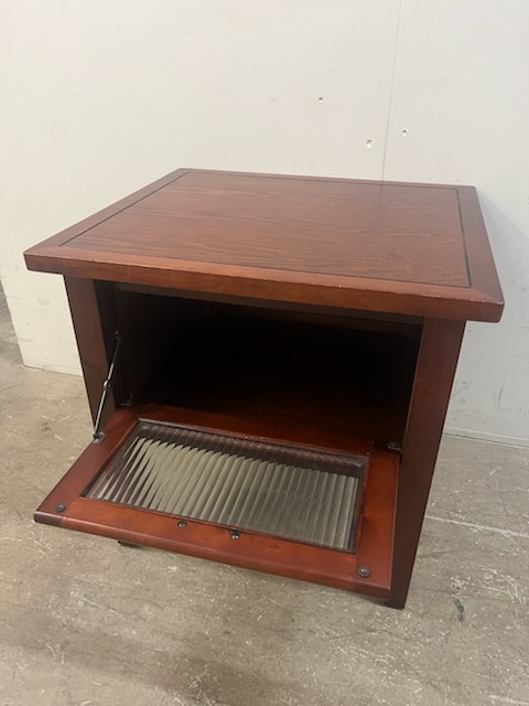 Brown Wood End Table - photo 2