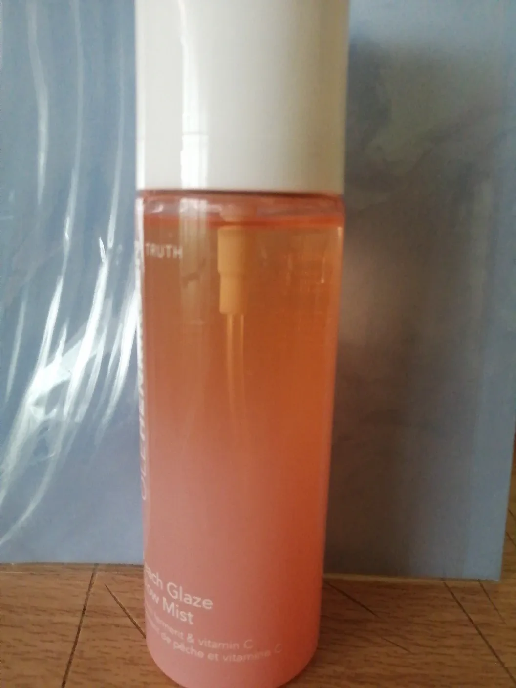 Olehenriksen Peach Glaze Glow Mist image indicator(2)