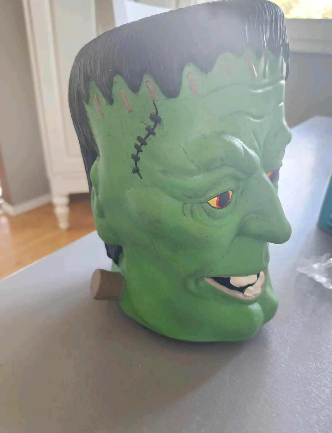 Moving and Singing Frankenstein Head image indicator(3)