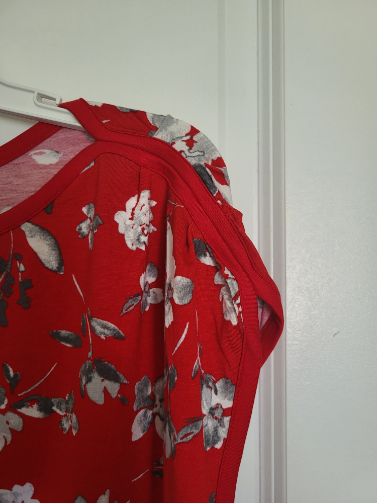 Reitmans sleeveless blouse size XL - photo 2