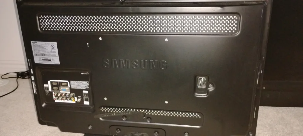 Samsung LN32C640F2D 32" LCD TV image indicator(3)