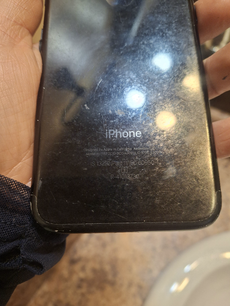 Apple iPhone 7 - Black - photo 4