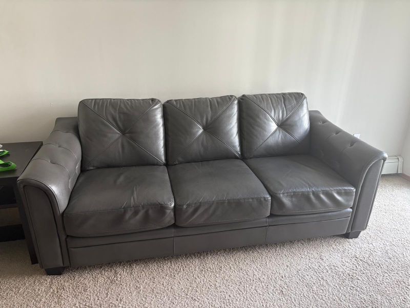 Grey Leather Sofa - Great Condition! - photo 3