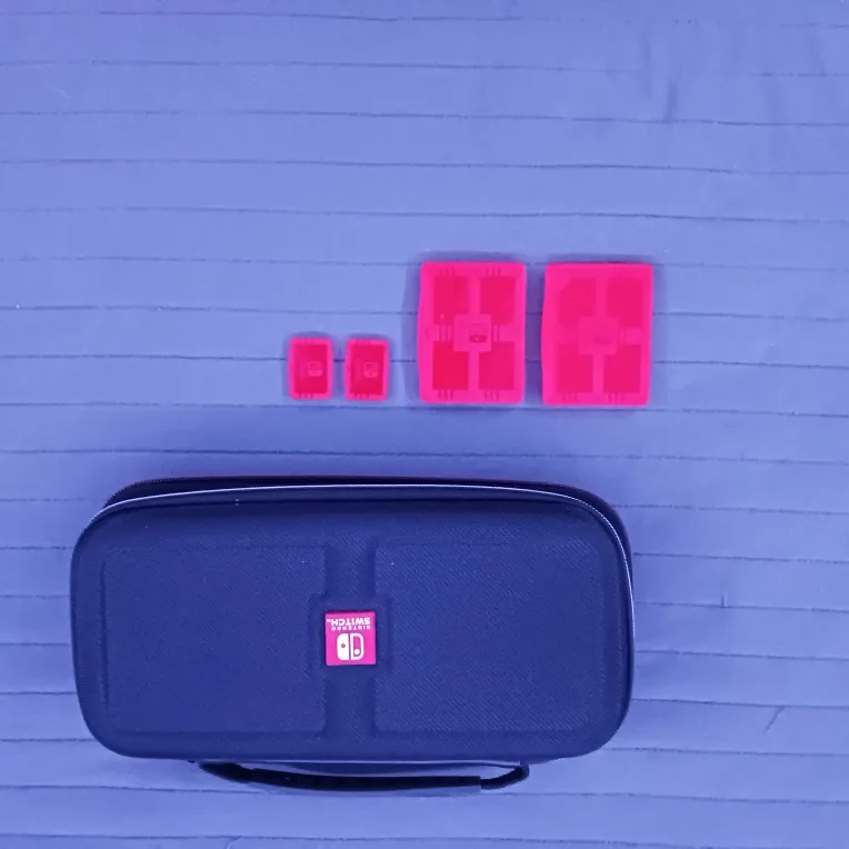 Nintendo Switch Carrying Case thumbnail