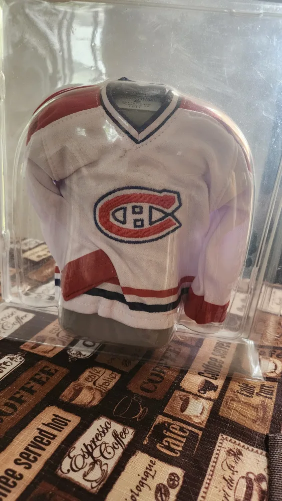 Montreal Canadiens Mini Hockey Jersey thumbnail