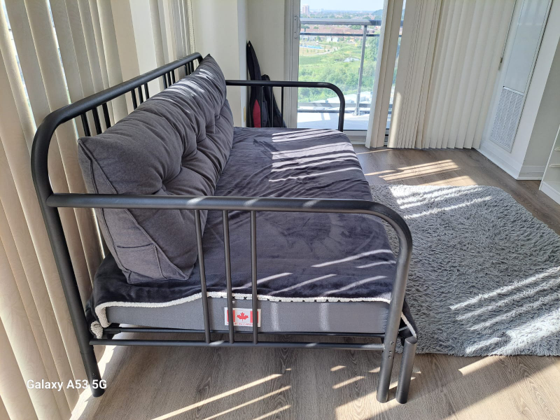 Grey Metal Frame Daybed- IKEA  almost new - photo 3