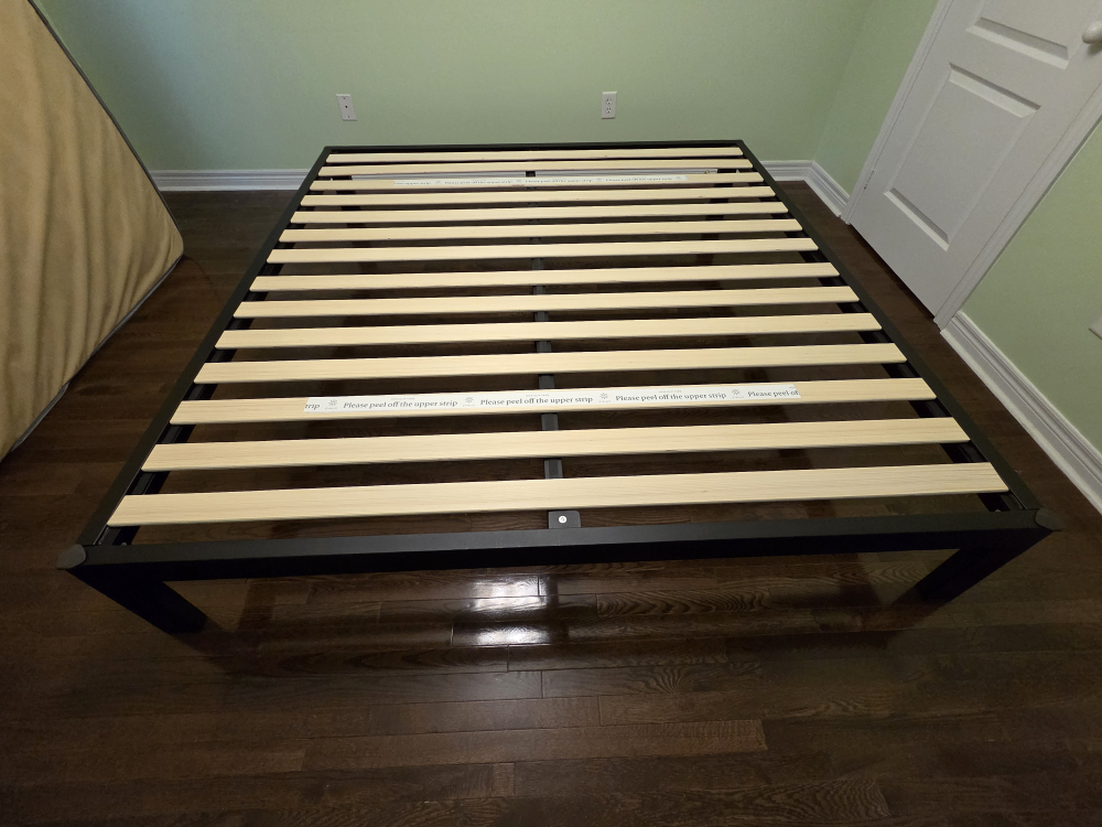 metal frame for King bed 76x80x14"