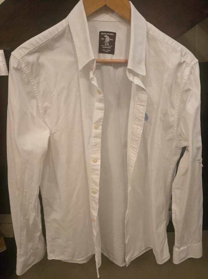 white work shirts, men's size Large & Medium image indicator(4)