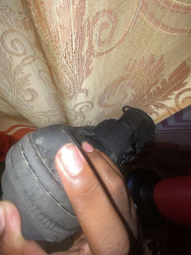 Jordan 4 Retro Black Cat Shoes creased image indicator(4)