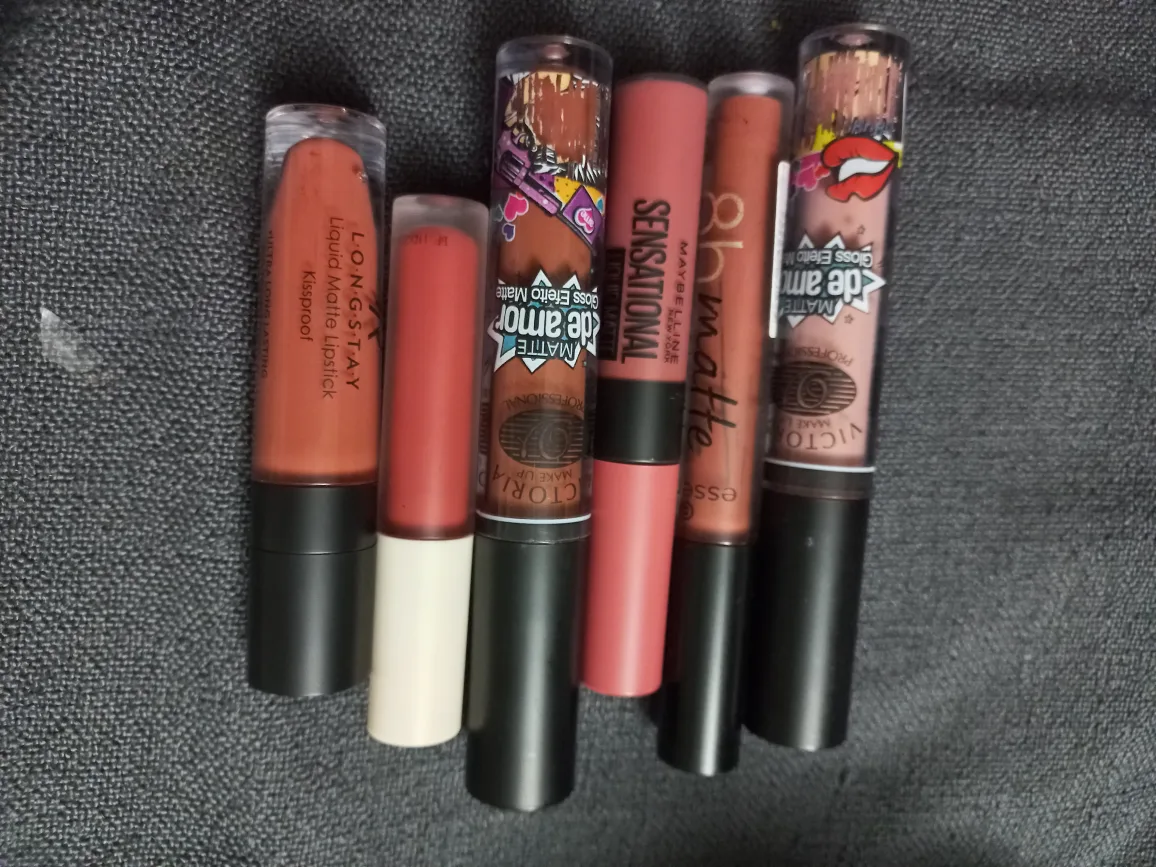 Assorted Lipsticks: L'Oreal, Maybelline, Essence, Victoria thumbnail
