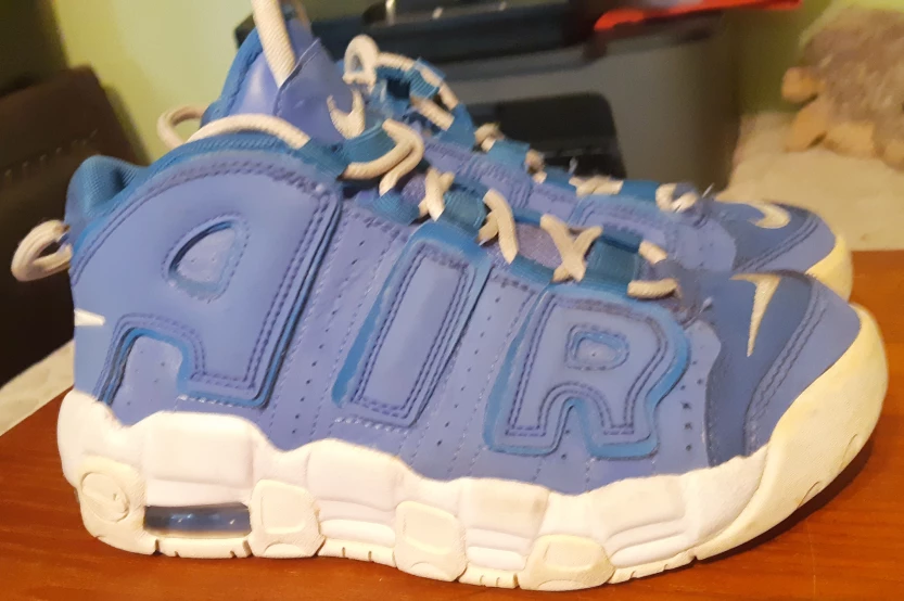 Nike Air More Uptempo Kids Size 3Y Blue