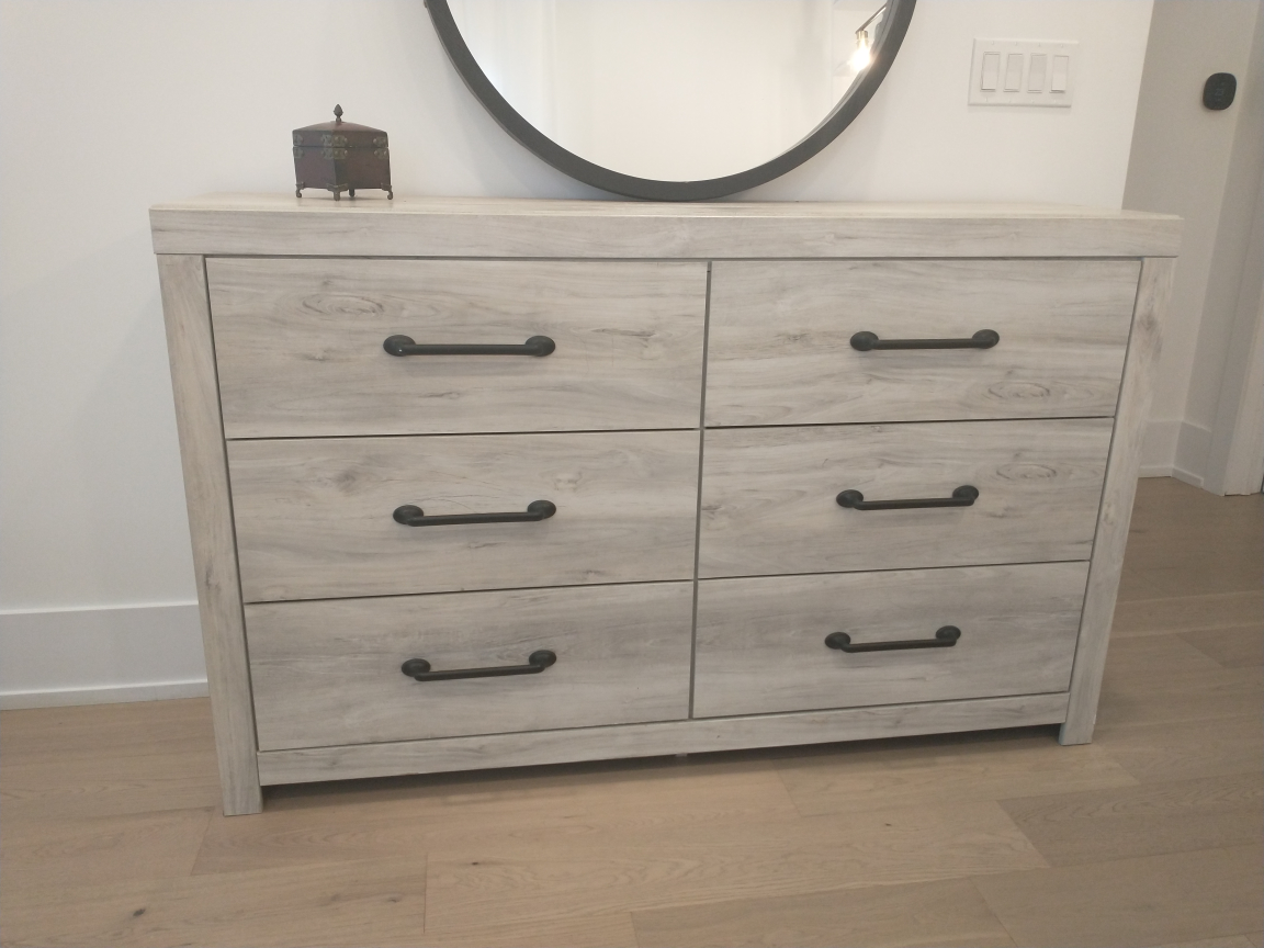 6-Drawer Dresser