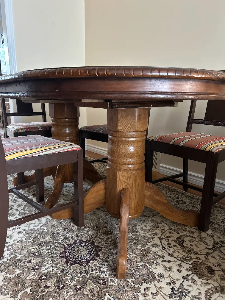 Solid Oak Dining Table with Chairs image indicator(2)