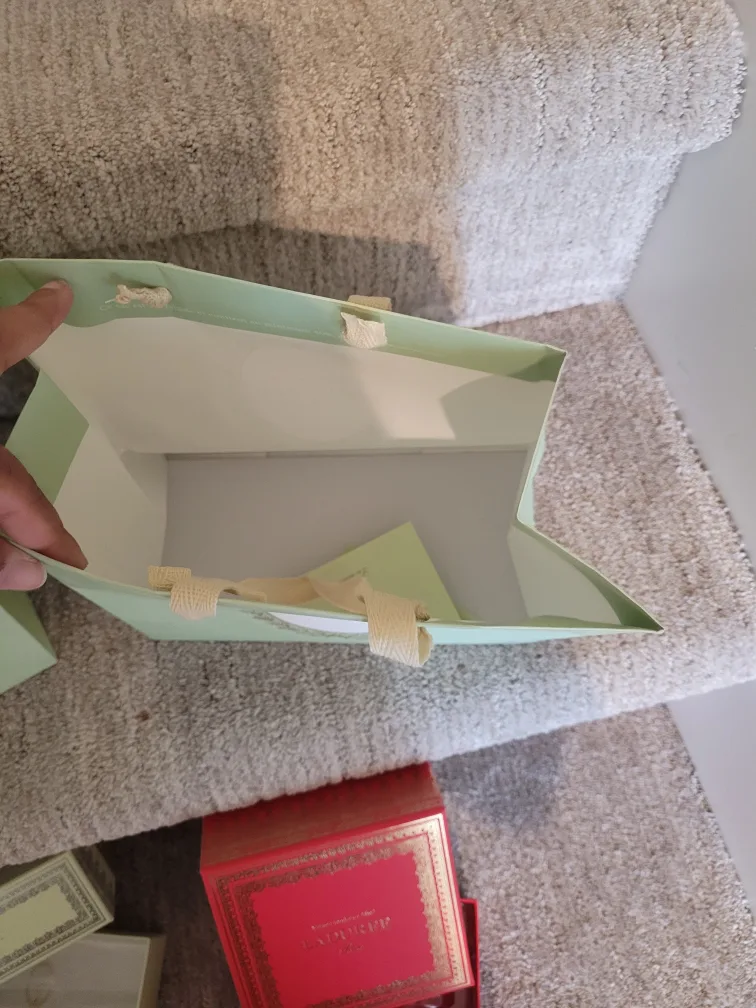 Laduree Empty Gift Boxes and Bags -Empty image indicator(5)