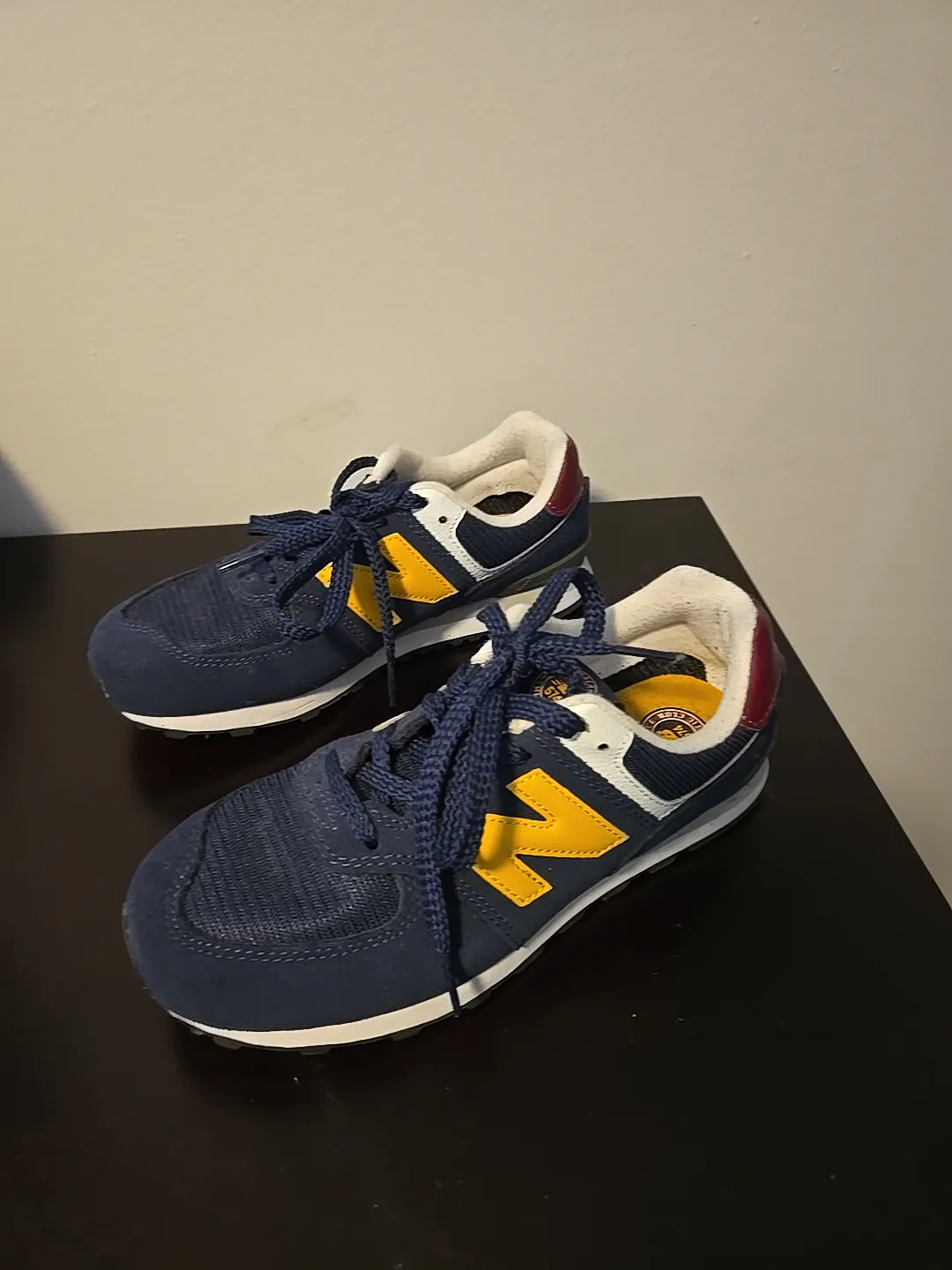 New Balance 574 Blue/Yellow Size 6.5 thumbnail