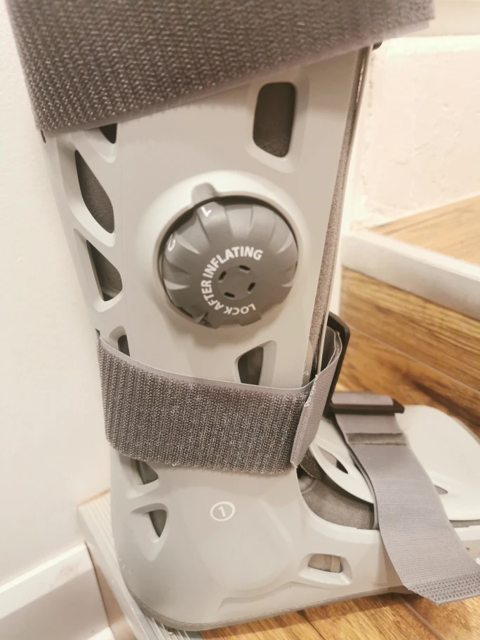 Aircast Boot - Size Medium - photo 3