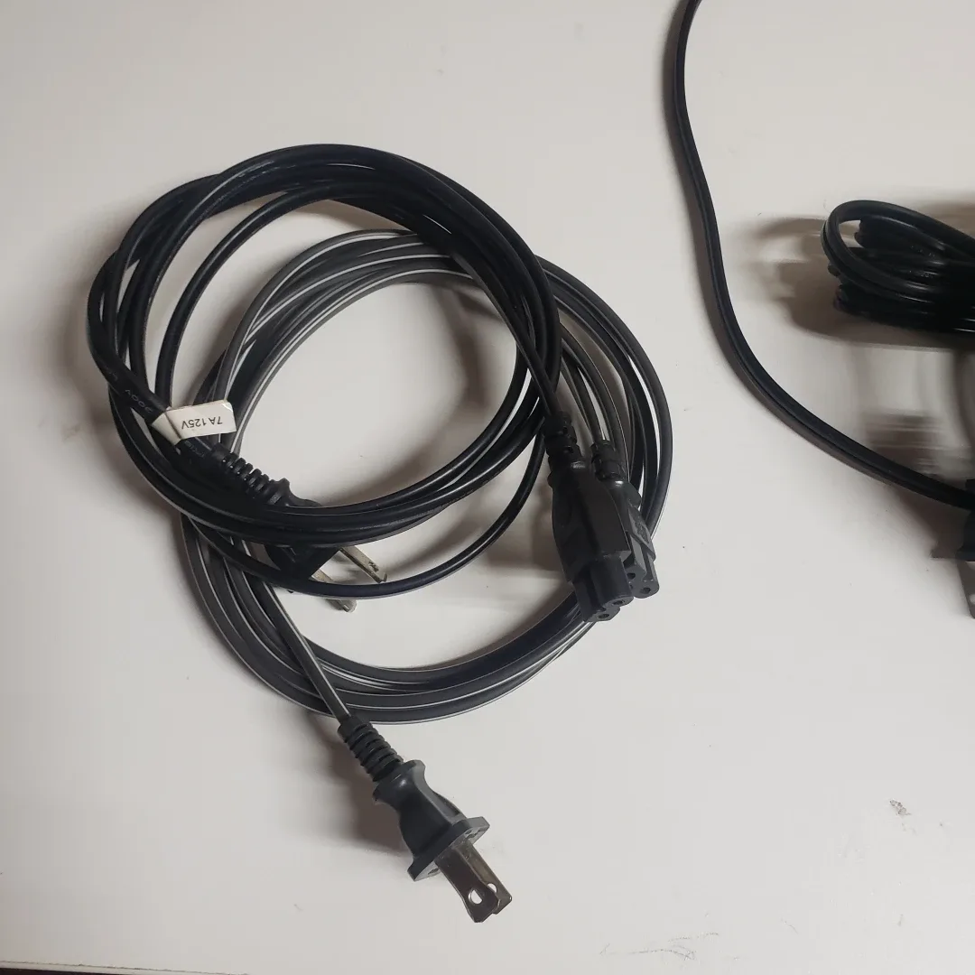 Assorted Cable box Power Cords image indicator(5)