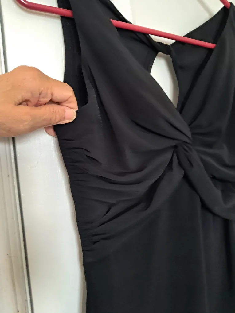 Black Sleeveless Sexy Top image indicator(5)