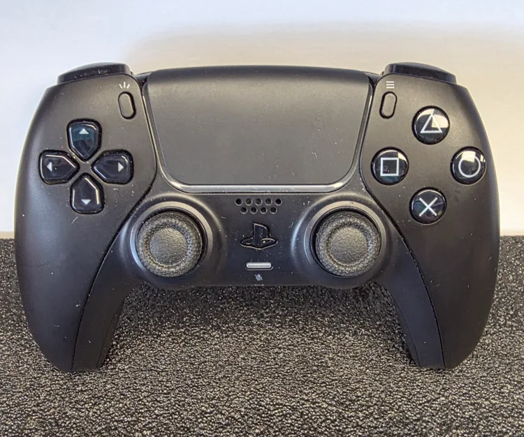 PlayStation 5 (PS5) Dualsense Controllers image indicator(5)