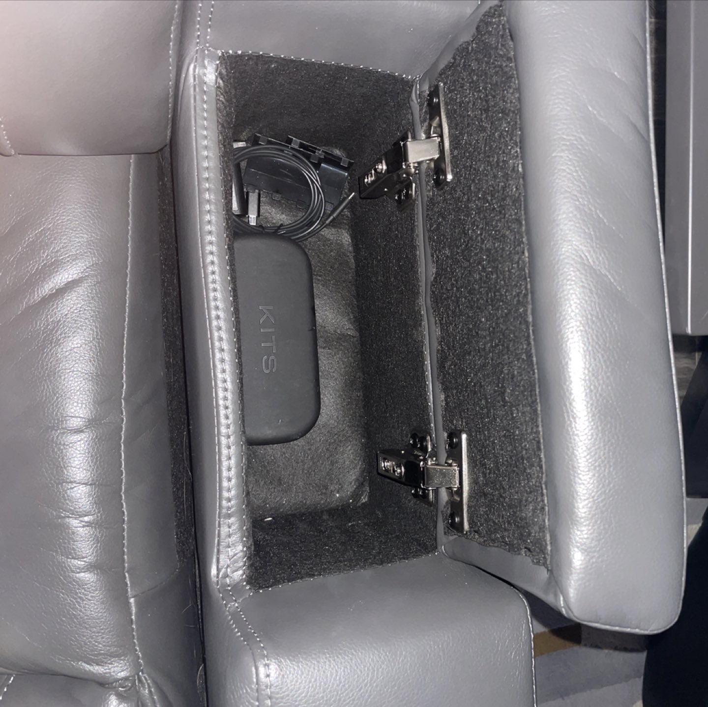 Like- Leather Recliners - photo 3