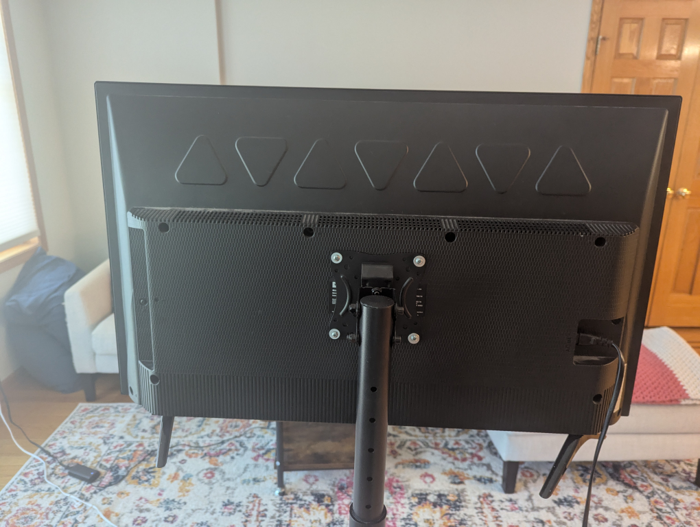 TCL Roku TV - 32 inch (Without Cart, Has Mount) - photo 5