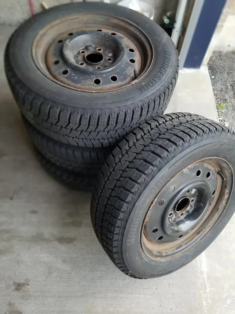 205/60/R16 winter tires and rims, Bridgestone, used one season thumbnail